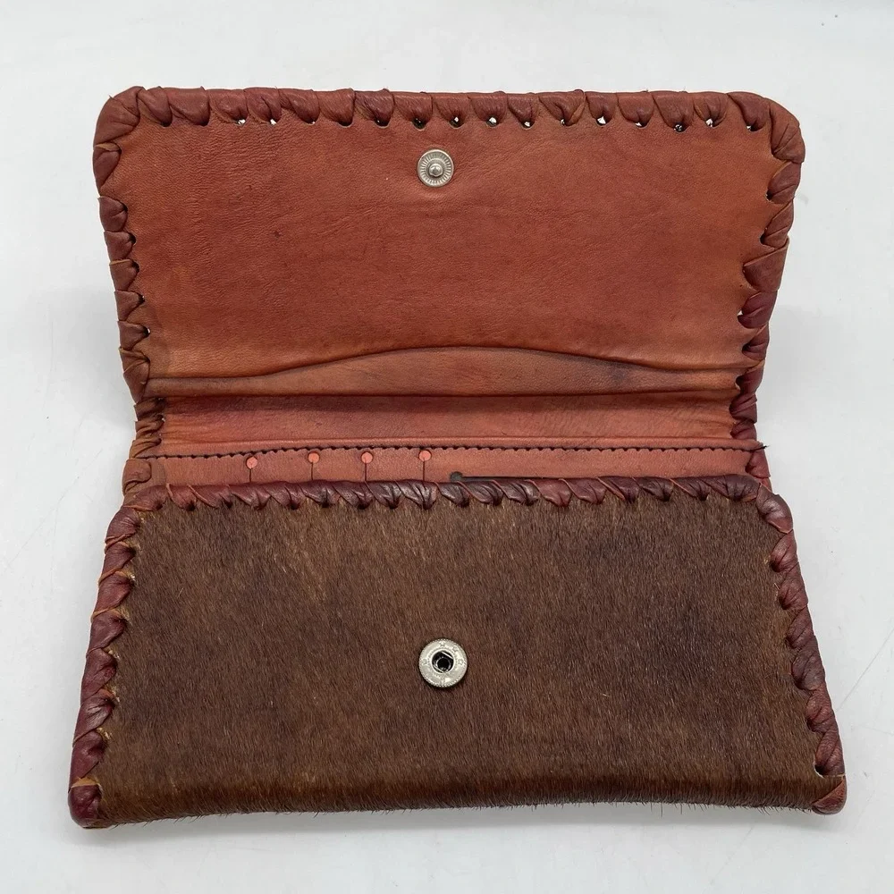Vintage Native American Womens‎ Wallet Handmade Cowhide Beaded Vegetable Dyed